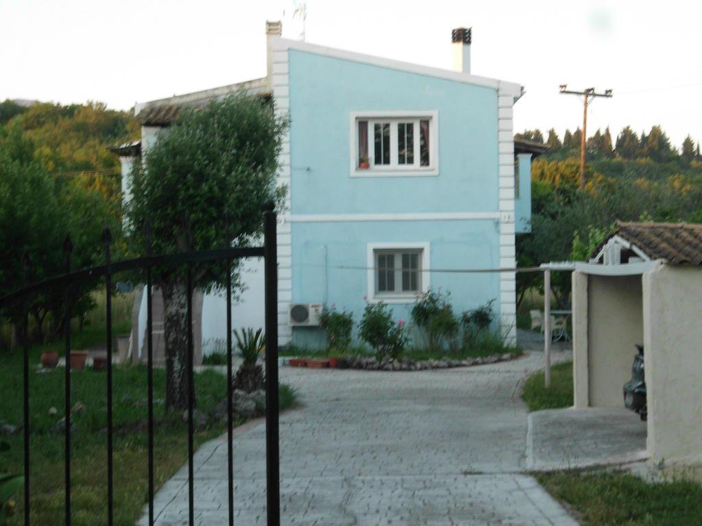 Tom'S House Apartment Skriperon Exterior foto